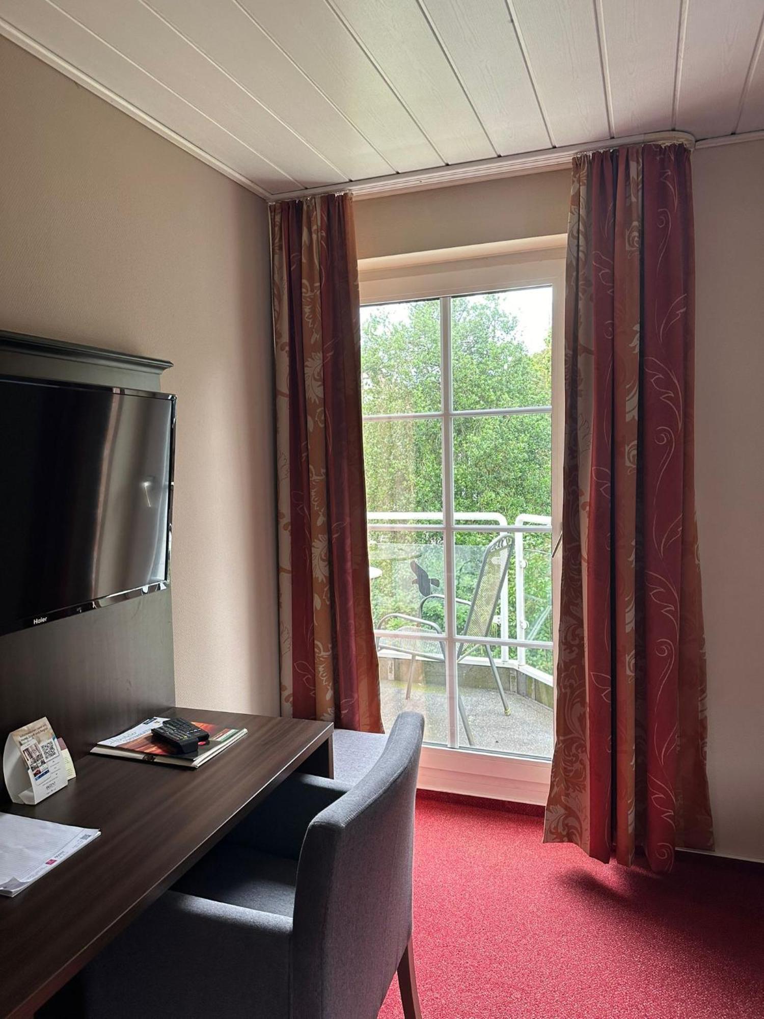 Akzent Hotel Saltenhof Хёрстель Экстерьер фото